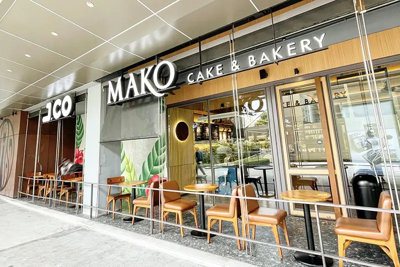 J.CO MAKO Cake & Bakery Margocity Depok Outdoor seating